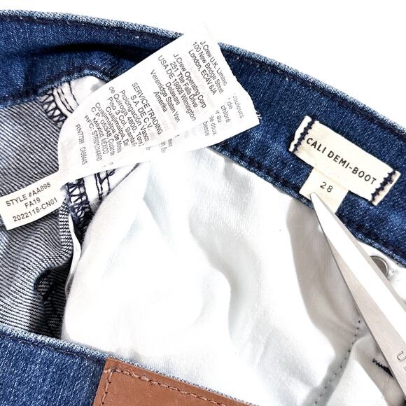 Madewell Cali Demi-Boot Jeans Star Mini Flare High Rise Cropped Jeans Blue 28 - Picture 11 of 16